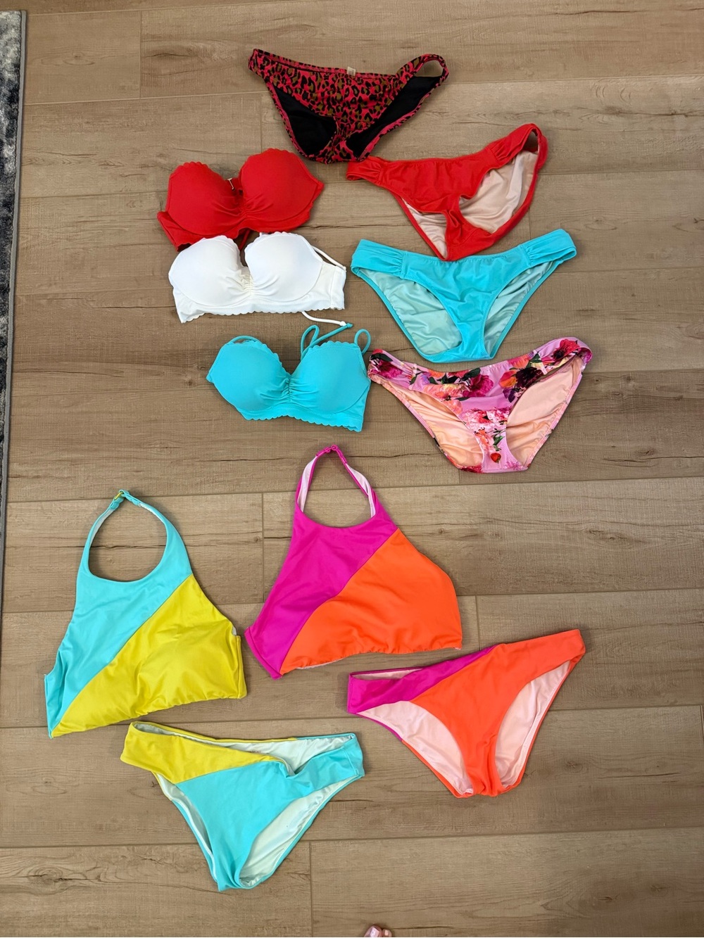Victoria’s Secret swim bundle! M bottoms, size 32B tops